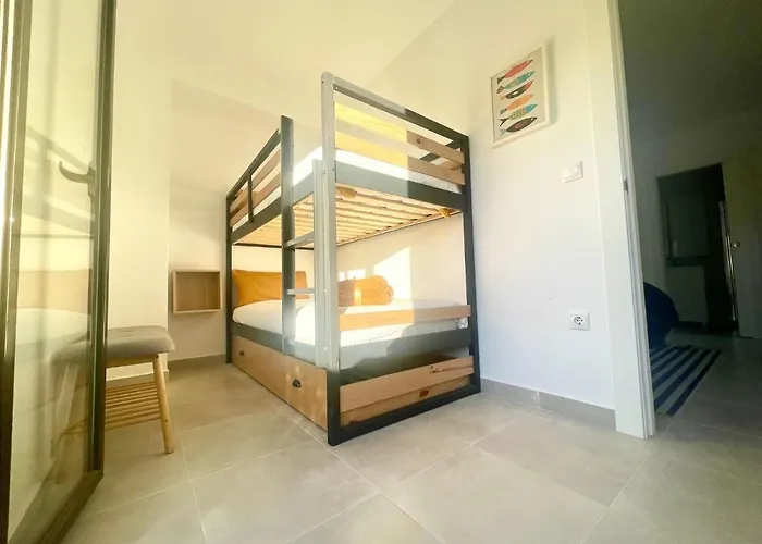 Arenales Del Sol, Primera Linea De Playa
